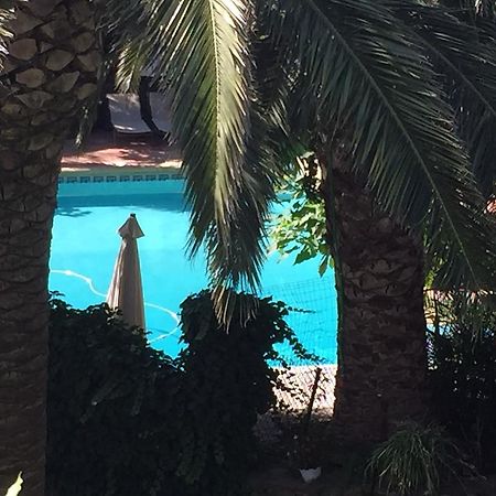 Domaine Saint Nicolas Bed and Breakfast Perpignan Buitenkant foto